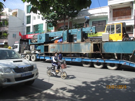 Qua ki&ecirc;̉m tra, chi&ecirc;́c xe này có t&ocirc;̉ng tải trọng l&ecirc;n đ&ecirc;́n 86,29 t&acirc;́n, trong khi theo gi&acirc;́y phép lưu hành chỉ được phép chở 41,51 t&acirc;́n