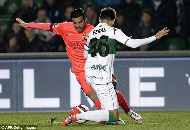 Barca dễ d&agrave;ng đ&aacute;nh bại Elche với tỉ số 4-0