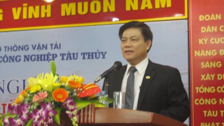 Chủ tịch HĐTV SBIC, &ocirc;ng Nguyễn Ngọc Sự năm 2015 CBCN đ&oacute;ng t&agrave;u c&ograve;n rất nhiều kh&oacute; khăn th&aacute;ch thức phải tiếp tục vượt qua 