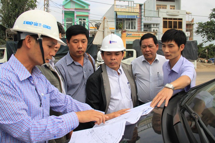 Chủ đầu tư, nh&agrave; thầu đơn vị thi c&ocirc;ng phải chủ động biện ph&aacute;p 