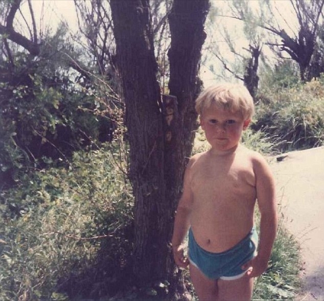 Carl Thompson mắc chứng nghiện ăn từ nhỏ.