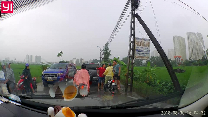 40400819_2219387358080401_4382851548170944512_n