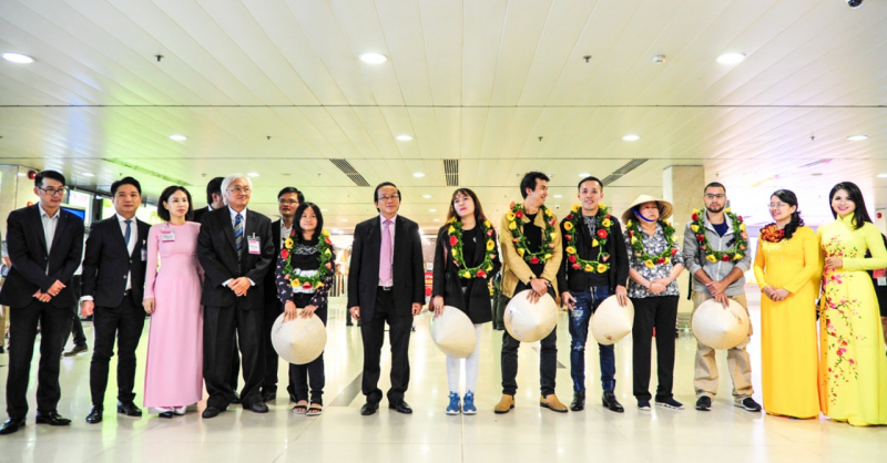 82611b795bb1b8efe1a0