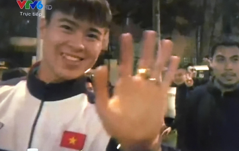 27479275_904465123056734_183093817_o