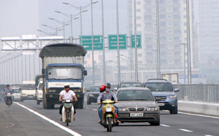 xe-may-di-vao-duong-cao-toc-bi-xu-ly-the-nao-1