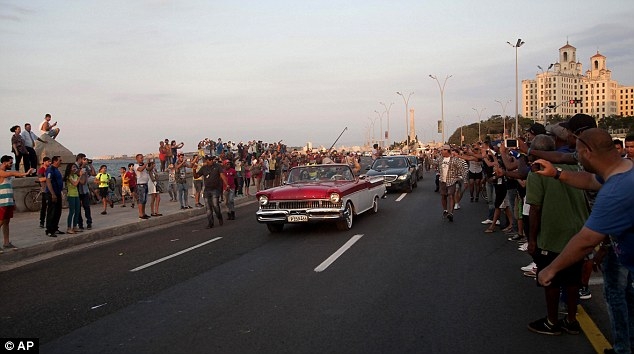 33A3295F00000578-0-image-m-42_1461907784343