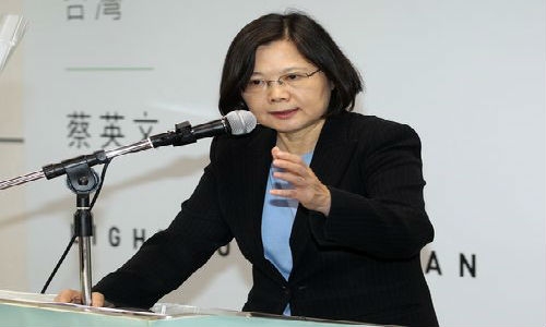 ba-thai-anh-van-chi-dao-khac-phuc-dong-dat-o-dai-l