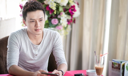 hong-dang-thu-suc-voi-vai-dien-sat-thu-lanh-lung-7