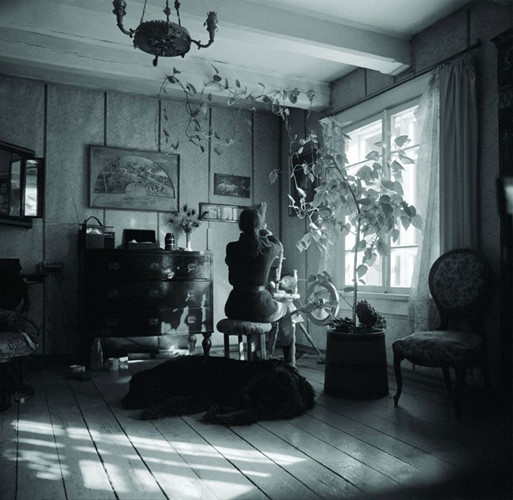 bi-an-nguoi-phu-nu-30-nam-song-trong-rung-cung-thu