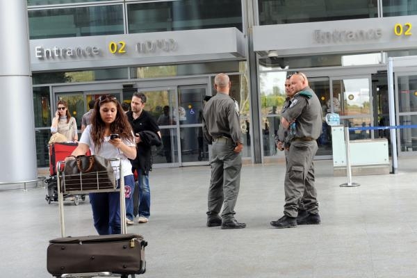 Israel-bans-83000-Palestinian-entry-permits-after-