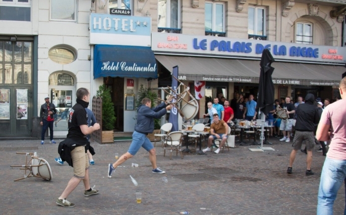 hoolies-2-xlarge_transeejfkzjn7l6ae-gpvzzaz6llksv5