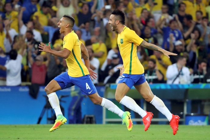 20160820T234704Z_1680772921_RIOEC8K1U2FBQ_RTRMADP_