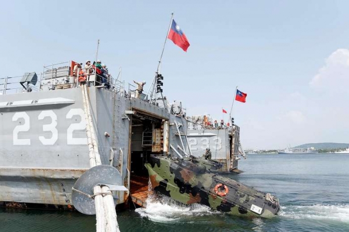 ST_20160825_XMILITARY_2546428