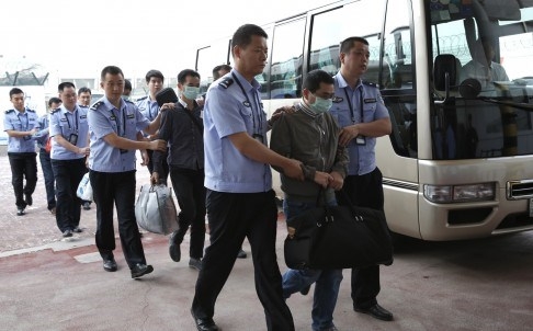 Tội phạm kinh tế Trung Quốc ở Indonesia bị dẫn giả