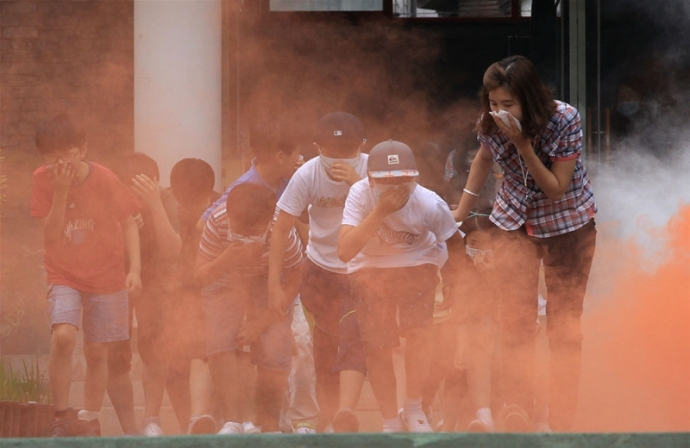 ky-nang-thoat-hiem-khi-chay-khach-san-du-khach-can