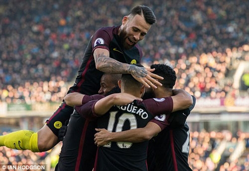 1480170585-bong-da-man-city1