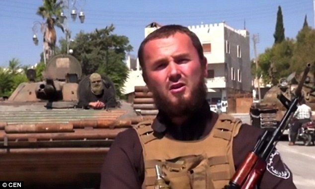 3BB2666D00000578-0-image-a-1_1483015981357