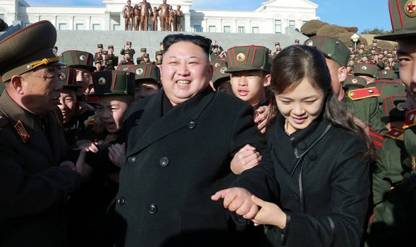Kim-Jong-un-Ri-Sol-Ju-851229
