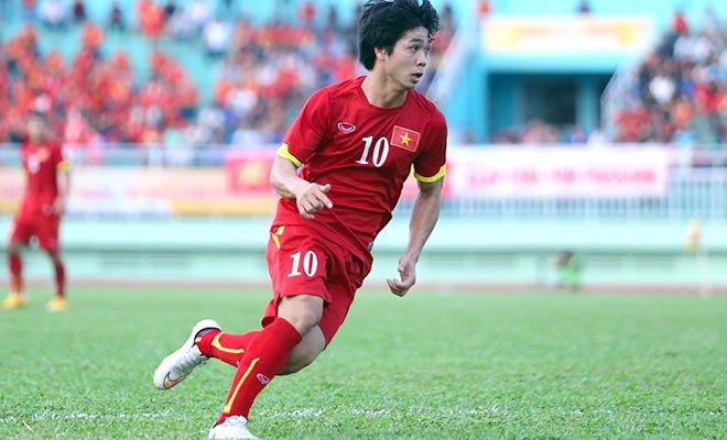 C&ocirc;ng Phượng trong m&agrave;u &aacute;o U23 Việt Nam