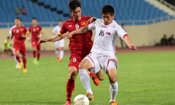 ĐTVN (đỏ) hướng tới chiến thắng trước người Th&aacute;i