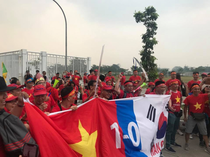 40326624_10215369297159941_4659018404865245184_n