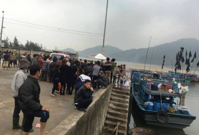 Một ngư d&acirc;n tử vong l&uacute;c ra kiểm tra thuyền