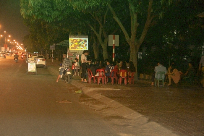 Qu&aacute;n nước tr&ecirc;n đường L&ecirc; Duẫn