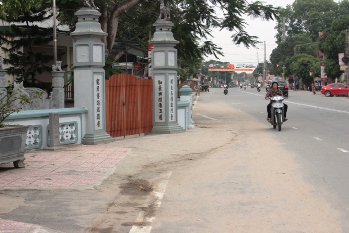 Tuy vẫn c&ograve;n một &iacute;t nằm tr&ecirc;n đường QL8B nhưng phần 