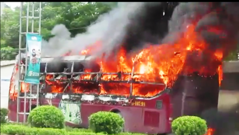 20120967_1060269704108472_629626460_n