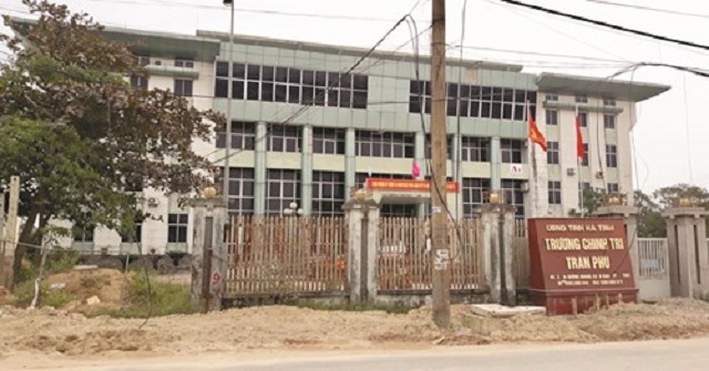 truong-mau