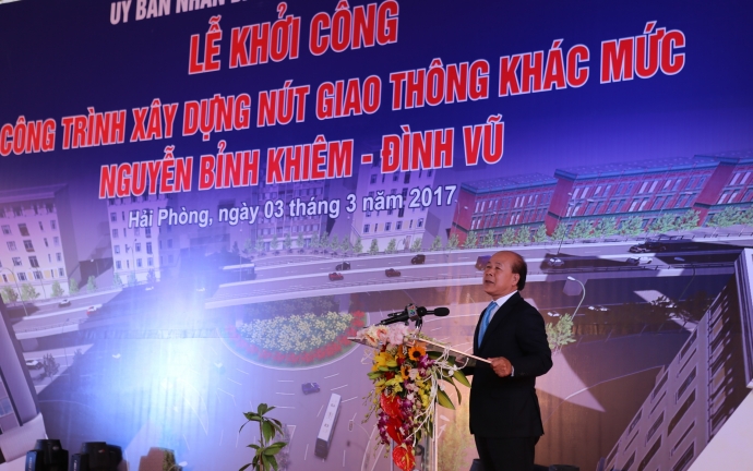 c&agrave;u vượt 1