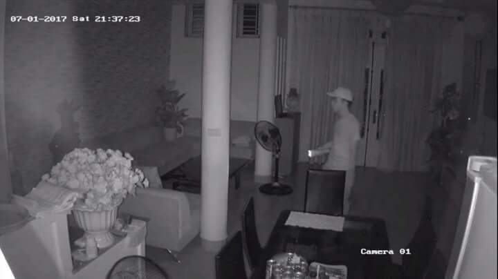 T&ecirc;n trộm sa lưới nhờ chủ nh&agrave; lắp camera an ninh.