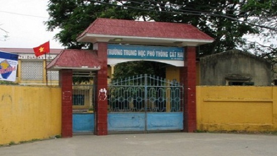 hai-phong-nam-sinh-thpt-dung-dao-bam-dam-ban-cung-