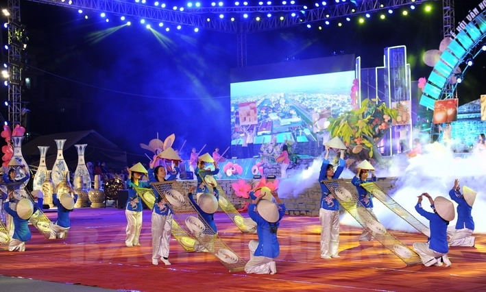 khai-mac-le-hoi-van-hoa-du-lich-xu-dong---chao-don