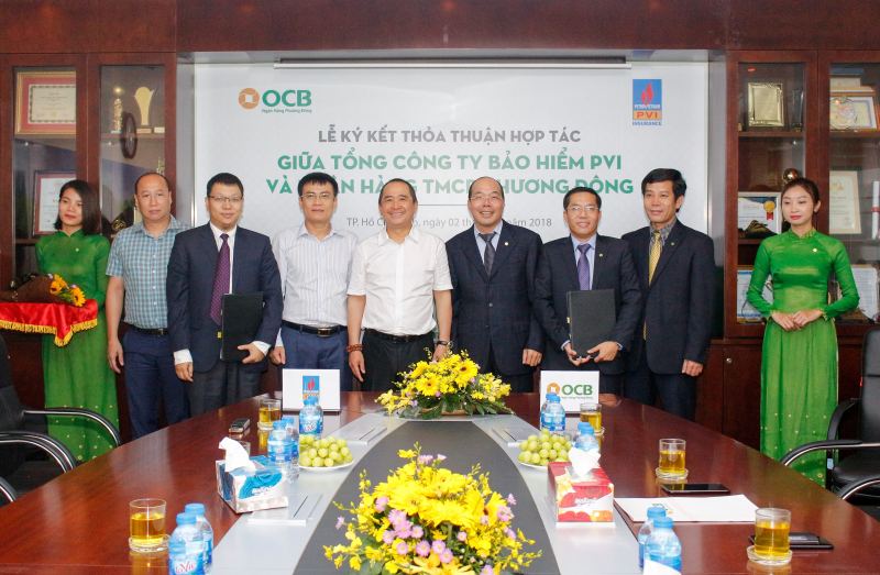 Le ky ket thoa thuan hop tac PVI va NH Phuong Dong