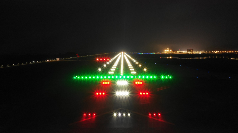 Bất ngờ với những c&ocirc;ng nghệ h&agrave;ng kh&ocirc;ng tại s&acirc;n bay