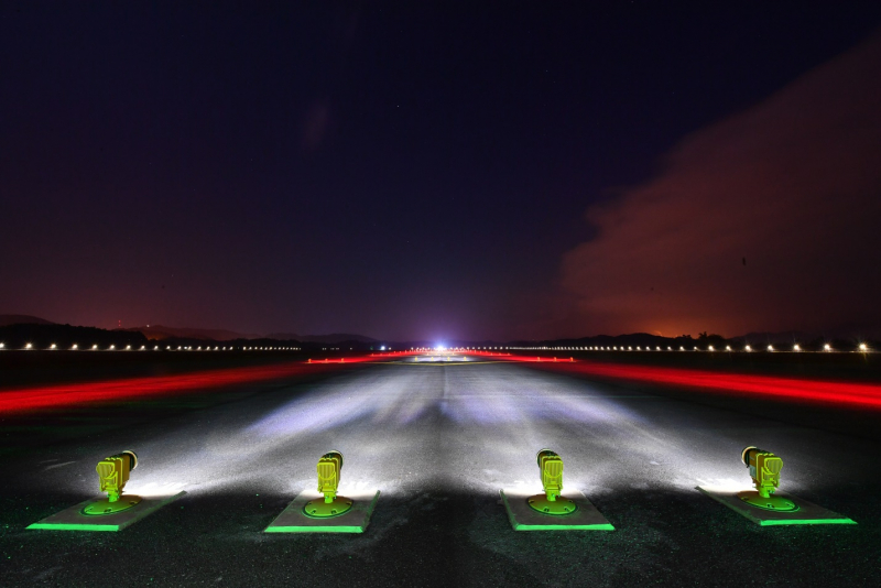 Bất ngờ với những c&ocirc;ng nghệ h&agrave;ng kh&ocirc;ng tại s&acirc;n bay