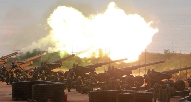 Turkey-firing-on-Syrian-army-in-Syria-620x330