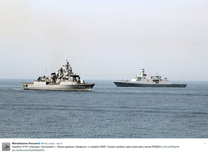 chum anh tau khinh hmm Admiral Grigorovich RFS-494