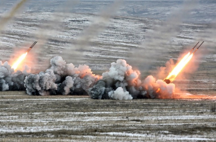Ph&aacute;o phản lực đa n&ograve;ng ТОS-1А ở Syria