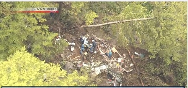 Hiện trường vụ m&aacute;y bay của qu&acirc;n đội Nhật rơi