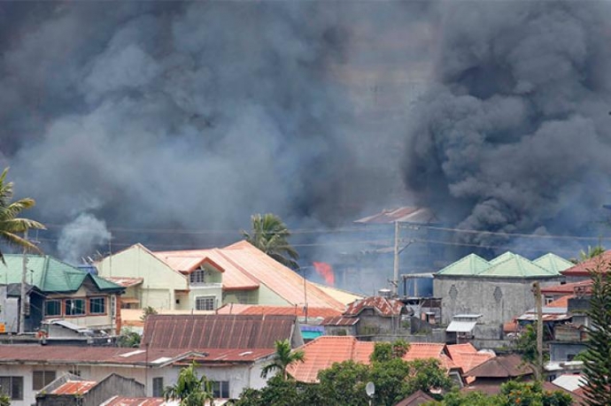 Kh&ocirc;ng qu&acirc;n Philippines tập k&iacute;ch bằng t&ecirc;n lửa