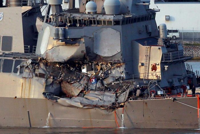 T&agrave;u USS Fitzgerald  5
