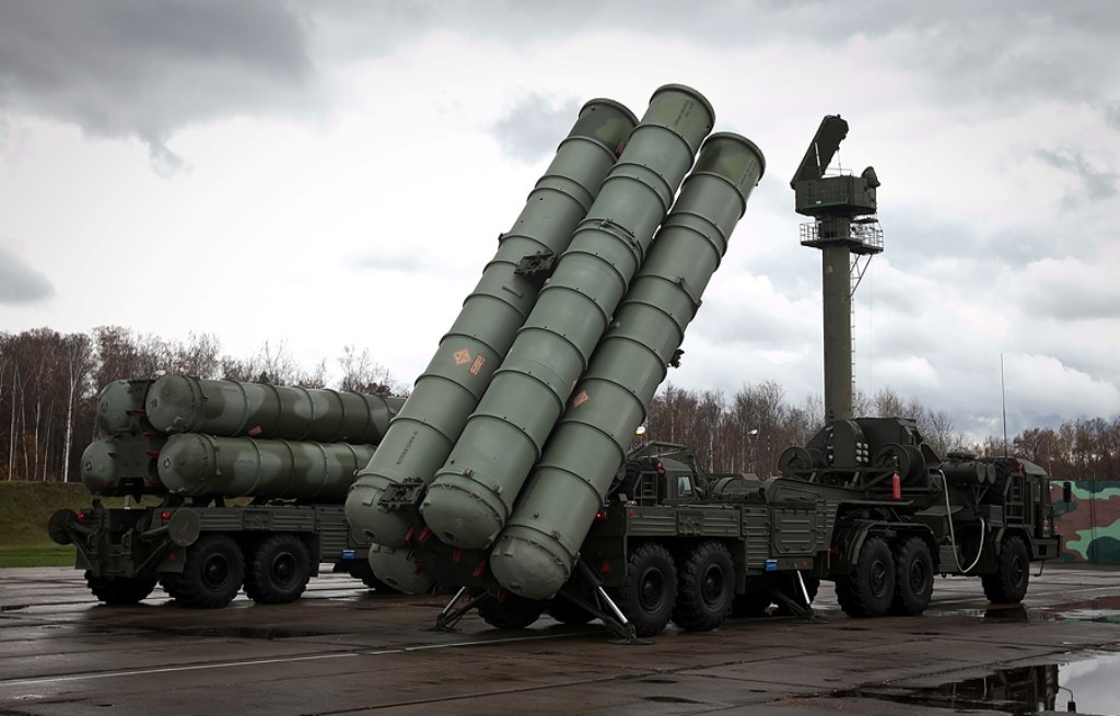 T&ecirc;n lửa S-400 của Nga