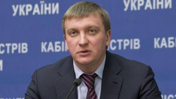 Bộ trưởng Tư ph&aacute;p Ucraine Pavel Petrenko