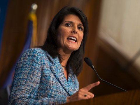 B&agrave; Nikki Haley