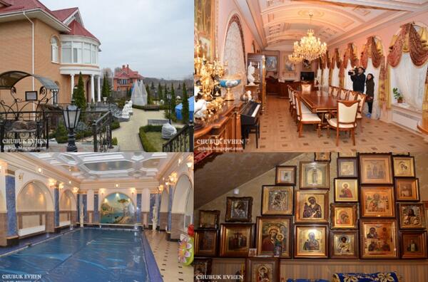 B&ecirc;n trong dinh thự của &ocirc;ng Yanukovych ở Ucraine sa