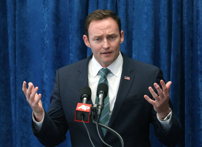 &Ocirc;ng Patrick Murphy