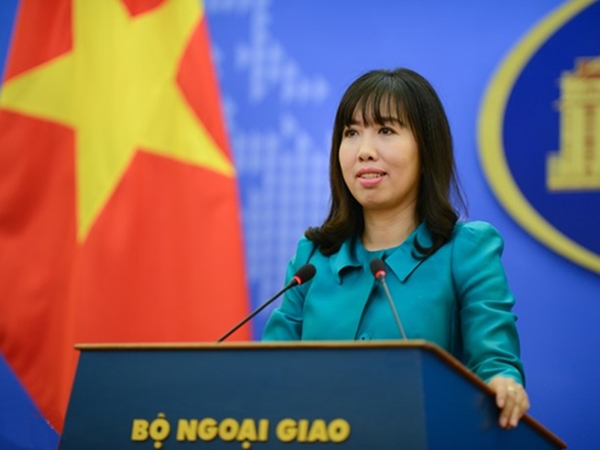Ph&aacute;t ng&ocirc;n vi&ecirc;n Bộ Ngoại giao Việt Nam
