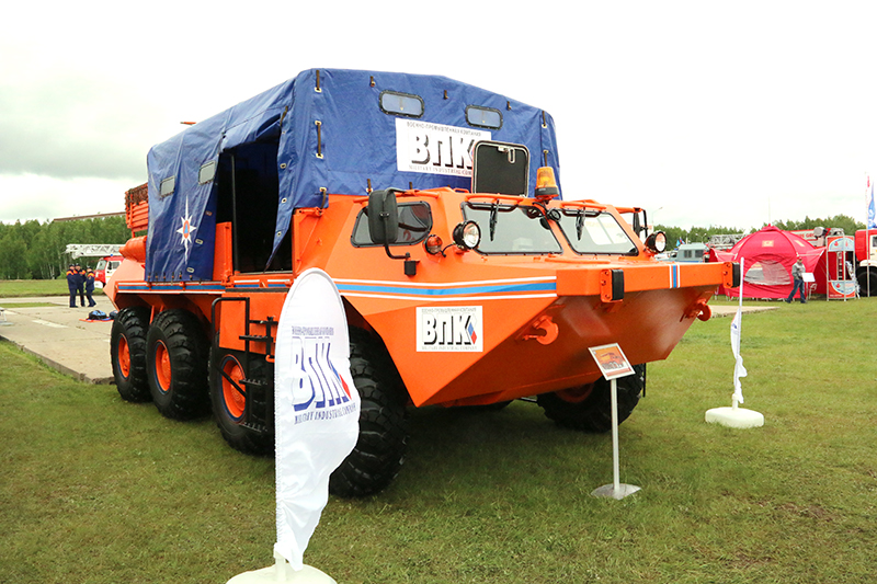 Xe địa h&igrave;nh lưỡng thể 59037